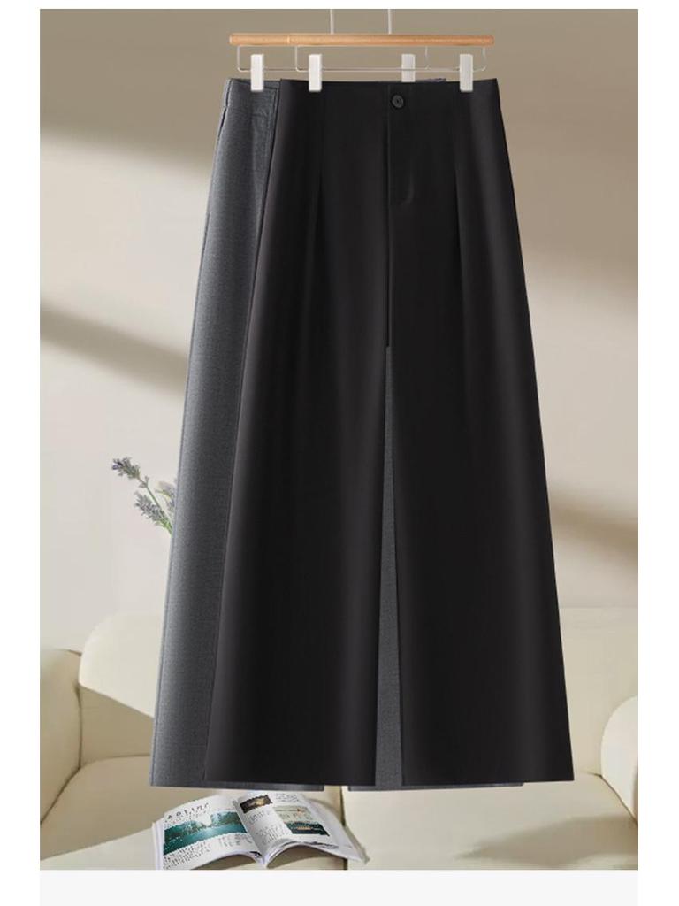 Женские серые брюки А-силуэта с широкими штанинами - Коллекция весна/лето 2025, Высокий класс, Свободный и драпирующийся стиль.