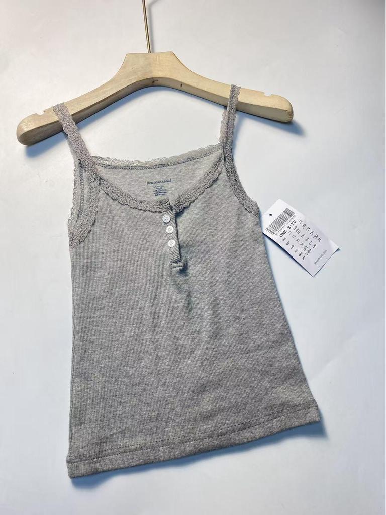 Женский летний жилет BM Style из хлопка в рубчик со сменными подтяжками на пуговицах и американским кружевом.