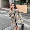 Chic Graffiti Print Small Suit Jacket for Women In Autumn, Korean Style, Casual Street Fashion, Perfect for Petite Figures