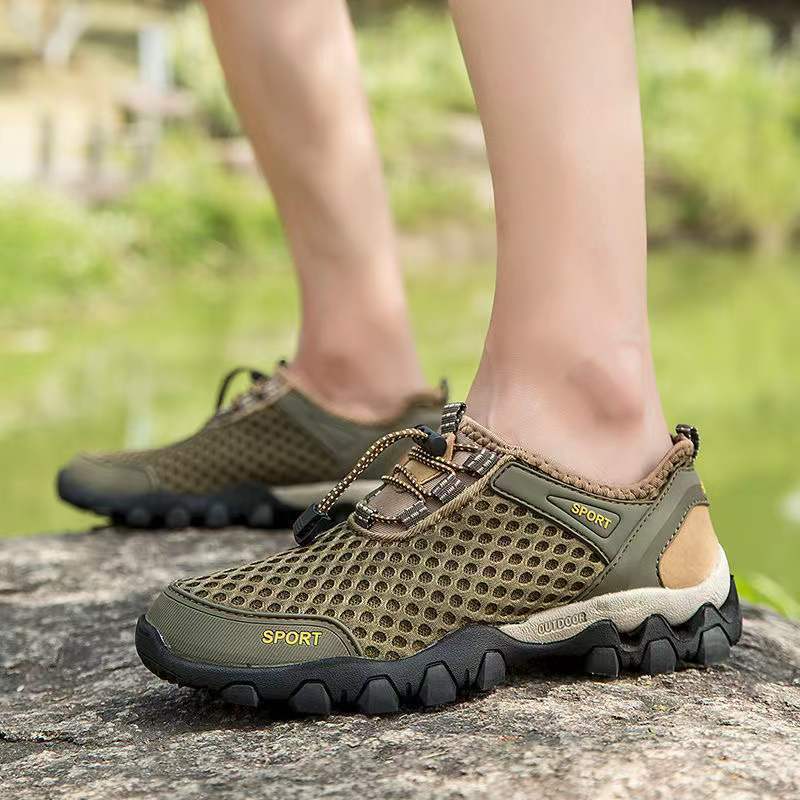 Summer Men's Shoes Wading Shoes Outdoor Breathable Hiking Shoes Comfortable Hollow Mesh Men's Shoes