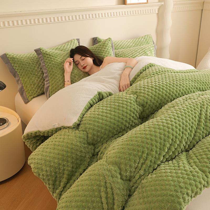 Двойное одеяло Очень теплое зимнее одеяло Кашемир ягненка и соевый флис Теплое шерстяное одеяло Утолщенное одеяло Наполнители для двуспальной кровати