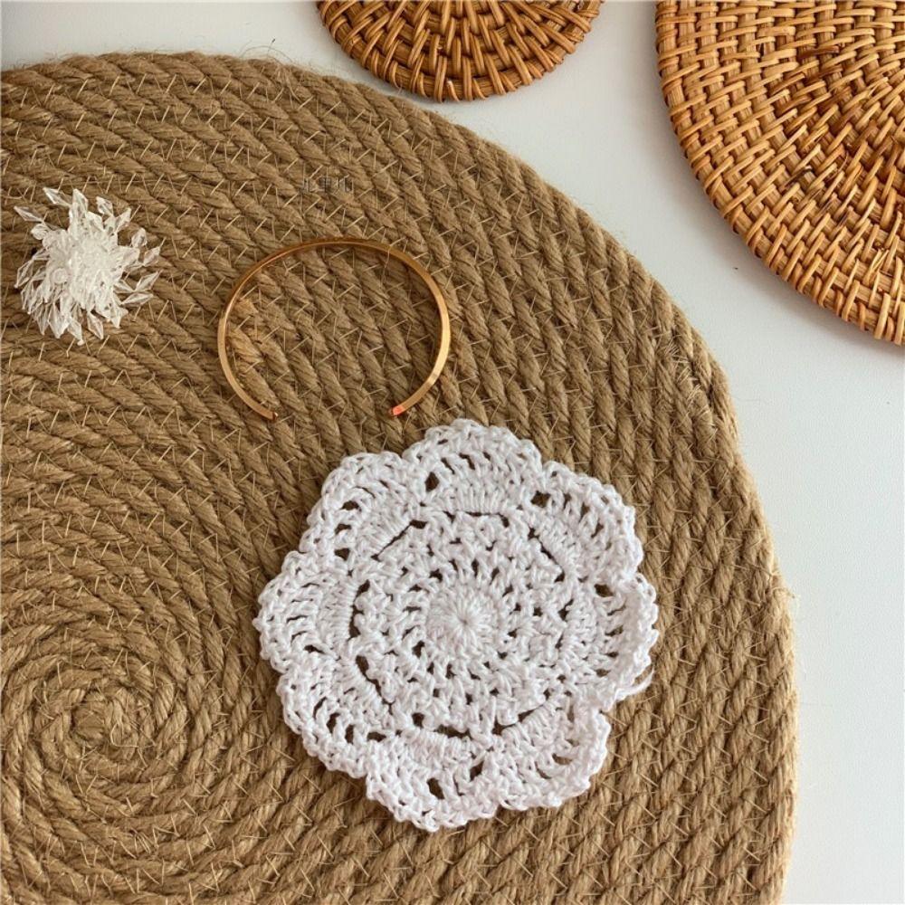 2/4Pcs Vintage Lace Floral Coasters Knitted Texture Round Woven Placemats Wedding Party