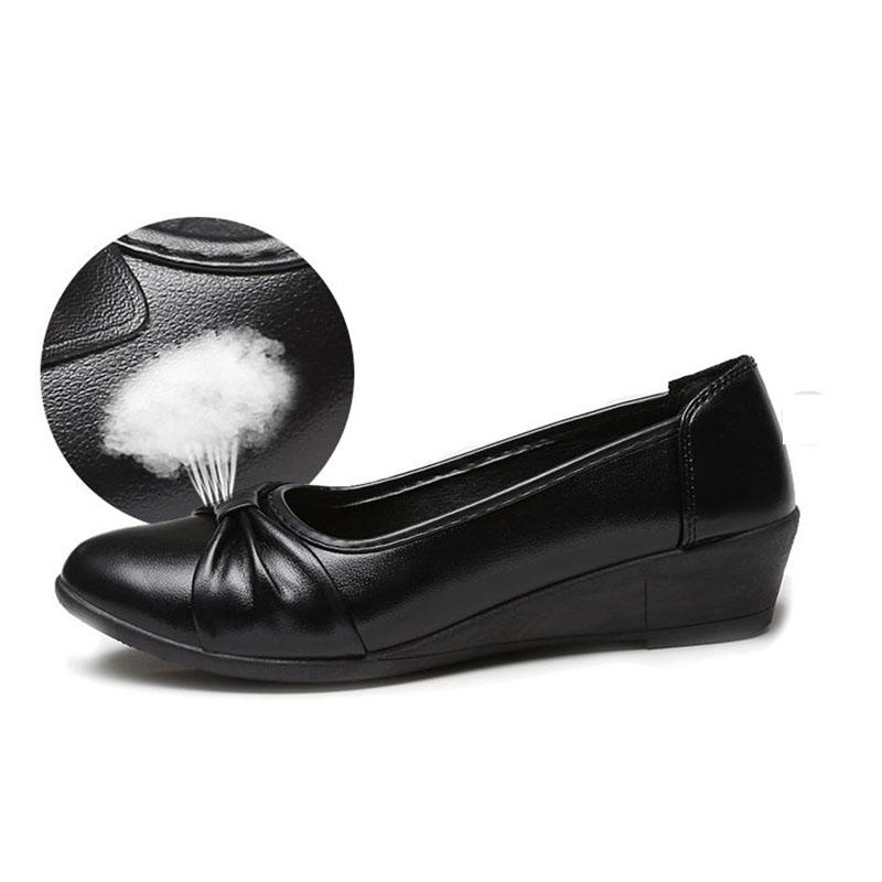 Black Leather Shoes Women's Shallow Mouth Slip-on Slope Heel Work Shoes Bow Fold Design Simple Casual Spring and Autumn