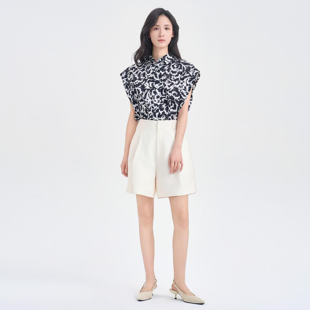 Collar tied waistband slimming shirt for women in the summer of 2026, featuring a single breasted collar and a trendy commuting top