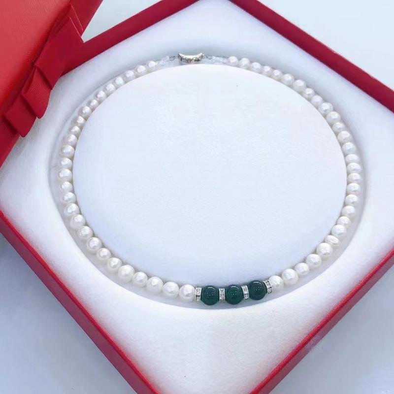 Подарок дня матери: Женское ожерелье-чокер на ключицу с подвеской из натурального жемчуга Сика и агата