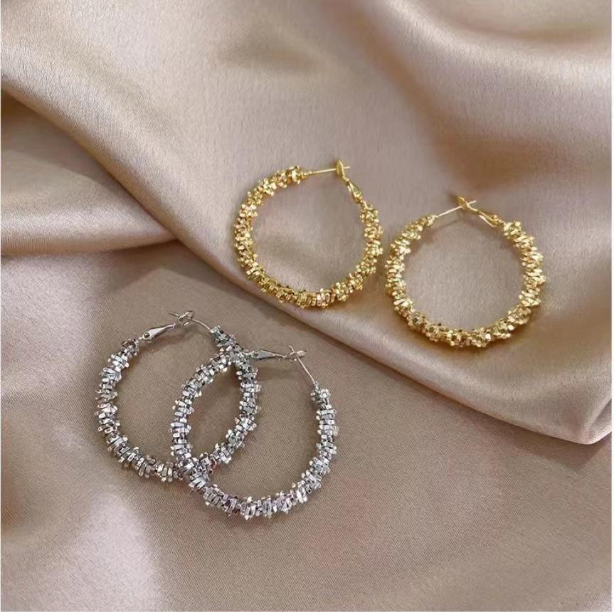 Европейская и американская мода OL Style универсальные золотые геометрические круглые серьги женские преувеличенные круглые серьги Ruili