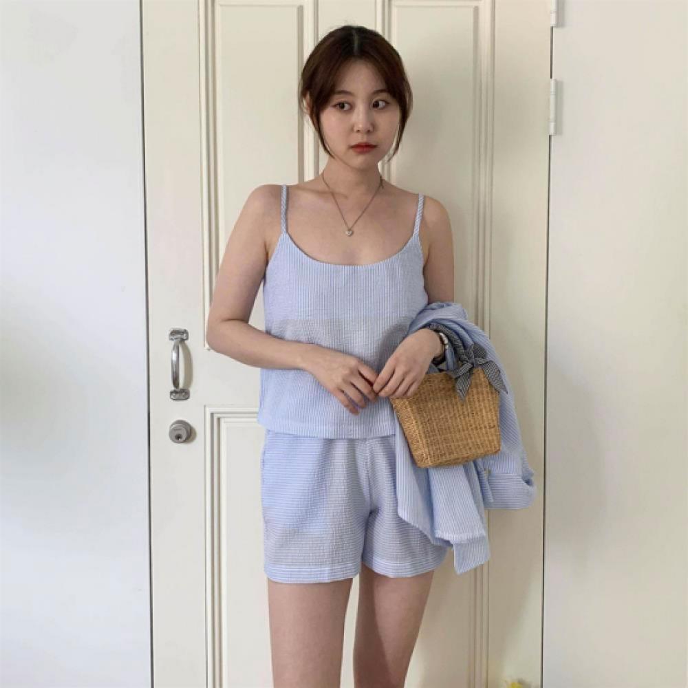 New Arrivals Open Run Women Stripe Sleeveless Blouse And Shorts Set 3pcs