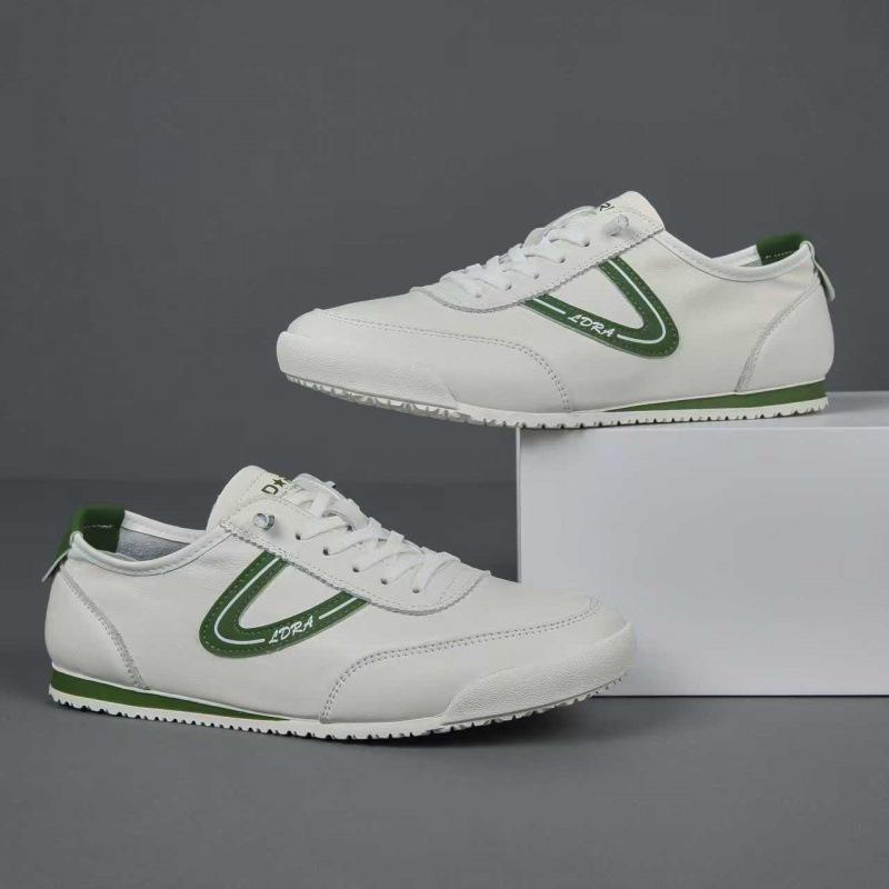 Autumn little white shoes soft sole versatile Forrest Gump shoes lace-up casual sports shoes soft leather running shoes