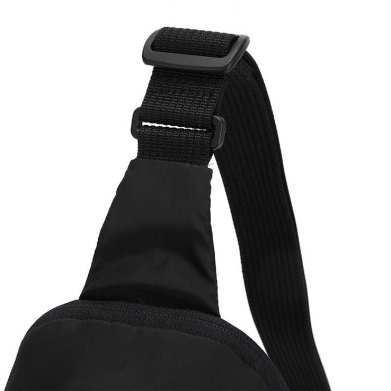 Kangol Soho Sling Bag 1370 Black