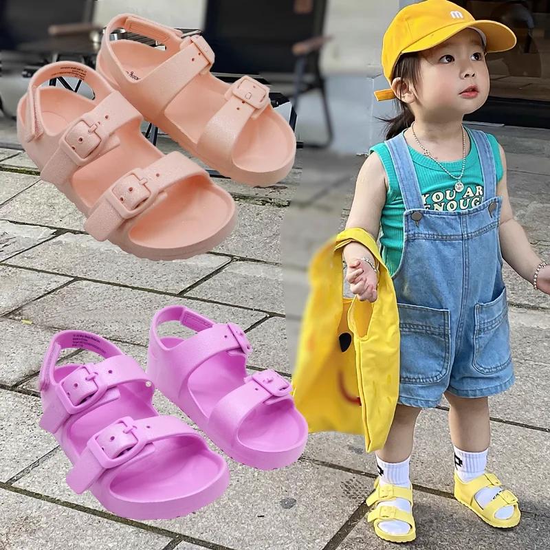 Детские летние сандалии Легкие Нескользящие EVA Сандалии для малышей Детские Пляжные Детские 2024 Новые Туфли с открытым носком для детей