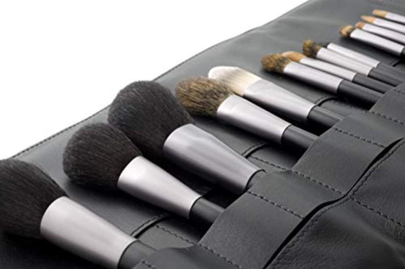 Кисть Kumano Brush Кисть Mizuho Brush для пудры