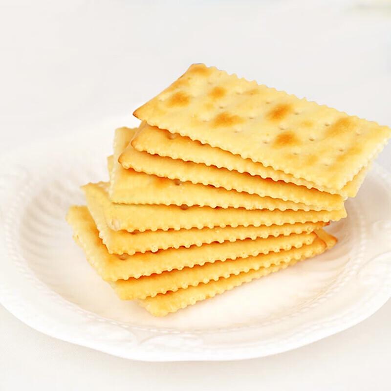 Aji Milk Salt Soda Crackers