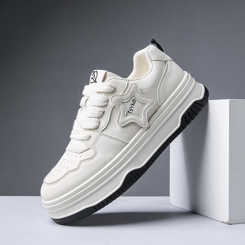 Белые туфли на толстой подошве, универсальная нишевая обувь, спортивные и повседневные кроссовки