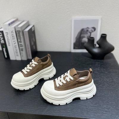 Женская обувь – Кроссовки