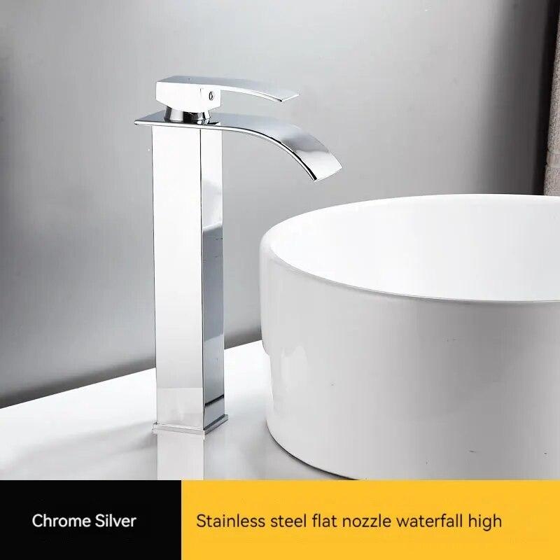 Европейский смеситель для водопада с медным сердечником, черная краска для выпечки, смеситель для горячей и холодной воды, смеситель для умывальника, свободное переключение горячей и холодной воды