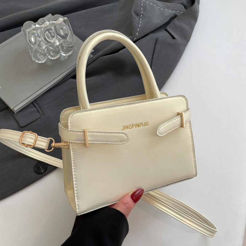 Fashion commuter handbag women's  new simple temperament small square bag versatile single shoulder messenger bag women's bag