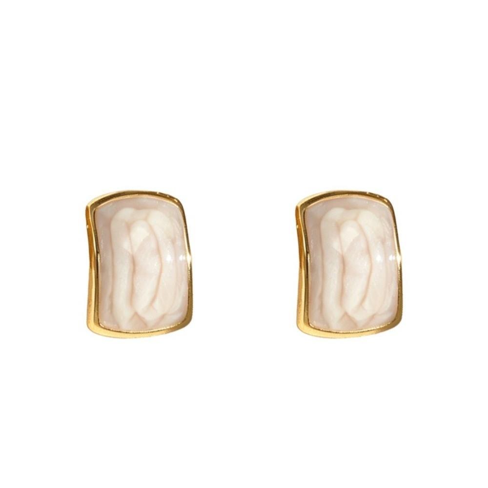 Luxury Design Stud Earrings Gold Color Pearl Earrings Stud Gifts for Women