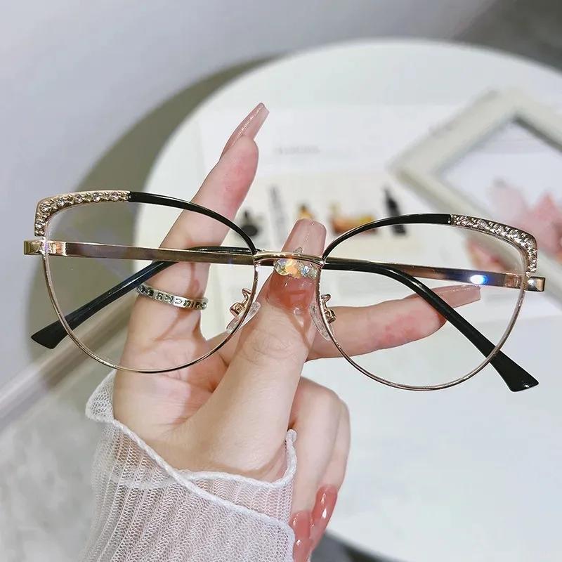 Fashion New Cat Eye Diamond Metal Women's Glasses Anti Blue Light Glasses with Rhinestone Metal Frame Transparent Computer Flat Glasses
