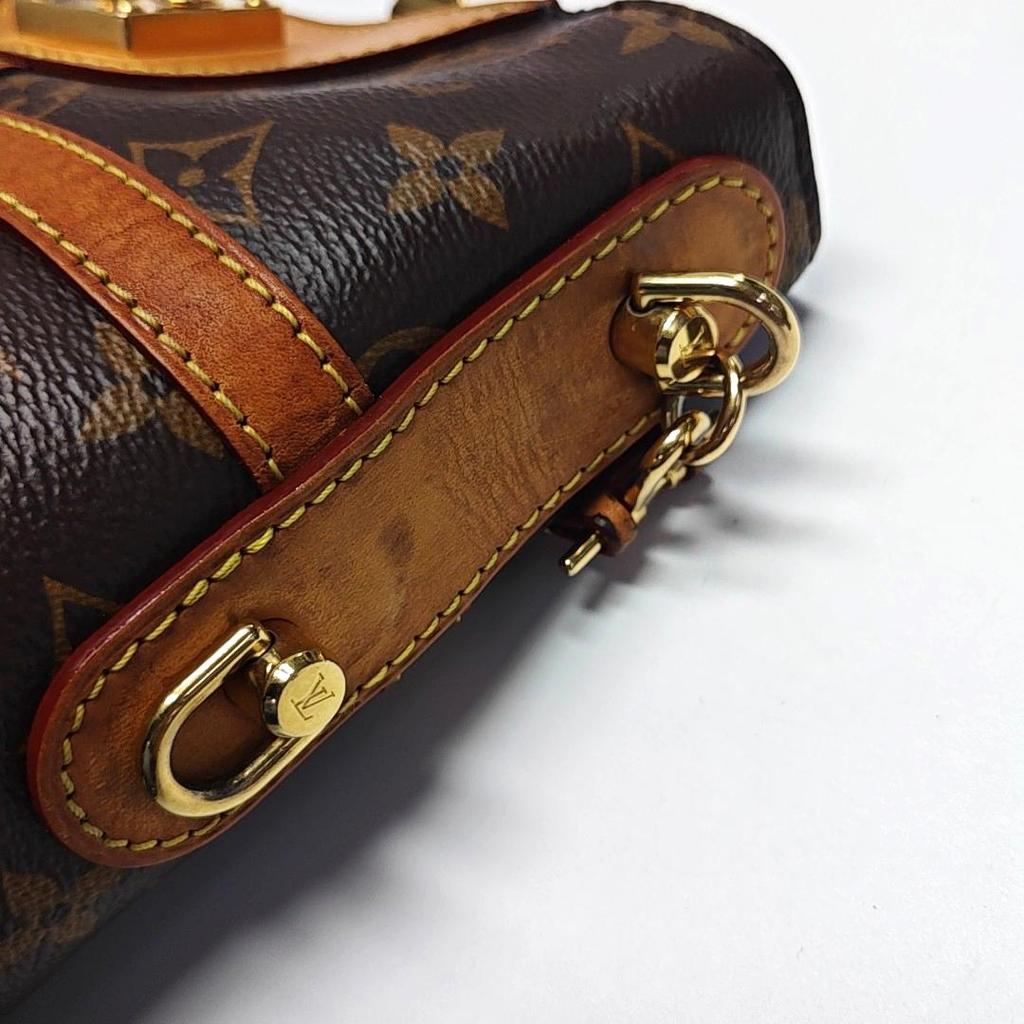 [Pre-Owned] Duffle Classic Monogram S-Lock Detachable Shoulder Strap Coated Canvas Leather - Fair #17RAWU1
