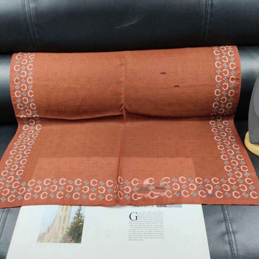 Ретро Шарф из Хлопка и Льна с Шелковым Узором "Елочка": Бархатистое ощущение, Маленький квадрат, Шарф от солнца, Женская бандана и платок.