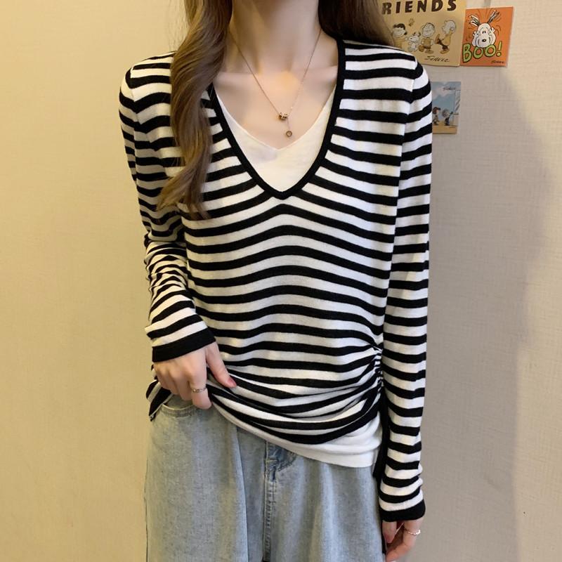 Большой размер Fat Girl Fake Двухсекционный топ с V-образным вырезом для женщин с тонким внутренним длинным рукавом, дизайн рубашки, вязаный свитер с длинными рукавами