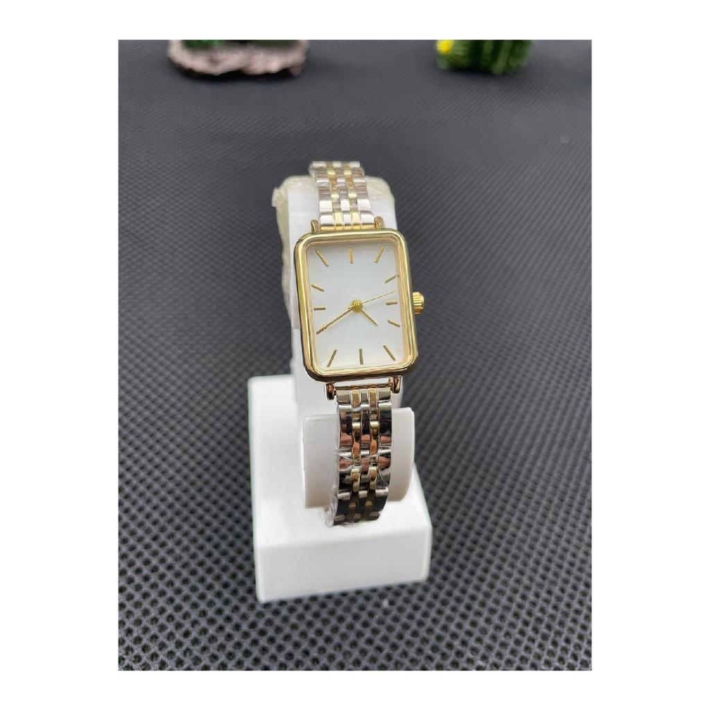 Retro Strap Women's Wristwatch