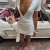 Европейский и американский стиль весна новинка женская одежда сексуальное короткое платье с глубоким V-образным вырезом, облегающее бедра, однотонное повседневное платье с коротким рукавом