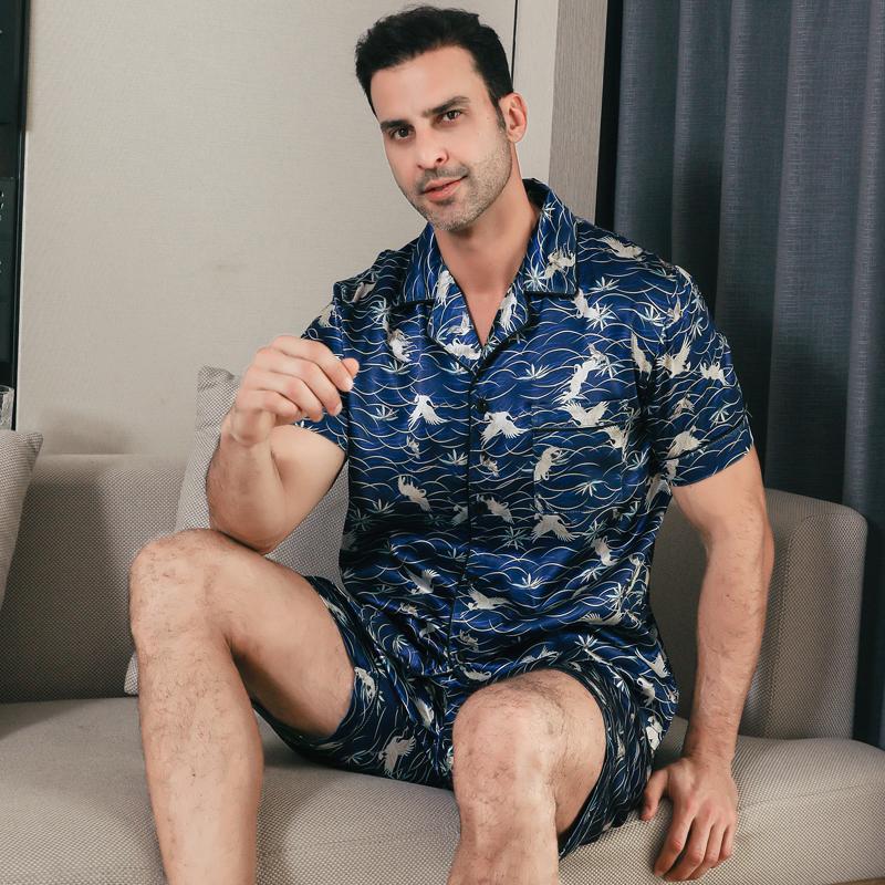 Мужская пижама из ледяного шелка с короткими рукавами