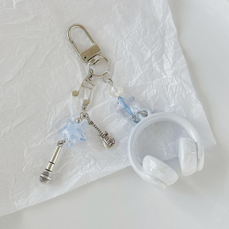 Ins Wind Music Headset Shape Mobile Phone Chain Personality Backpack Pendant Musical Note Keychain Creative High-value Pendant