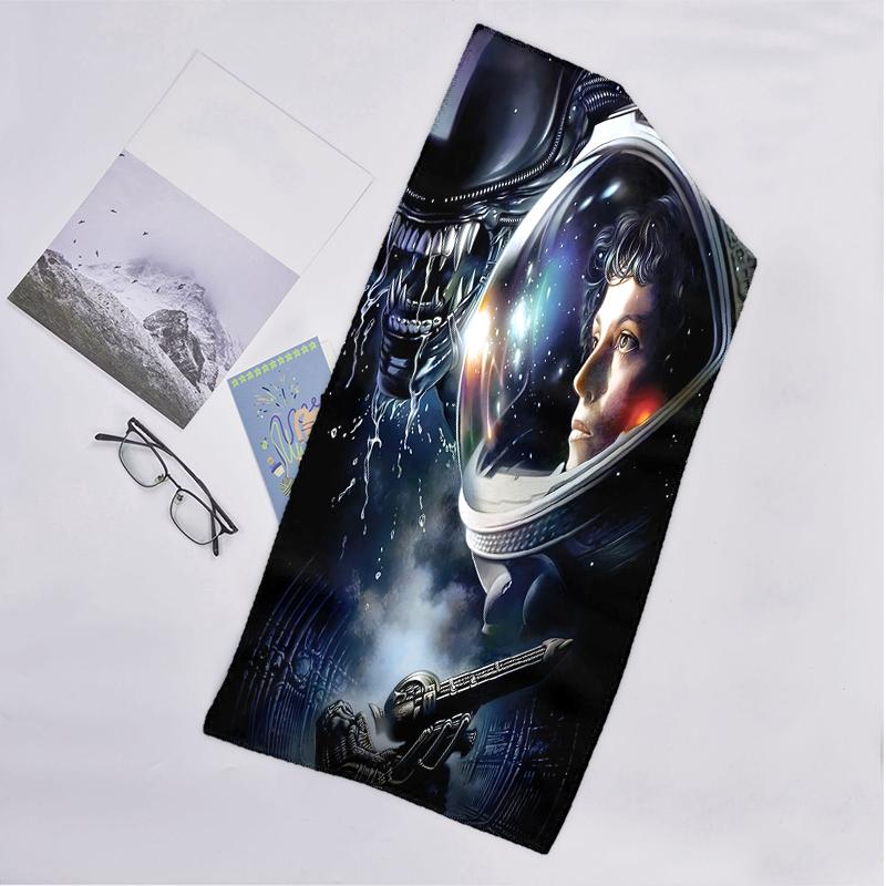 Alien Fashion Beach Towel: Ideal for Summer Adventures Soft, absorbent and quick drying suitable for swimming and bathing