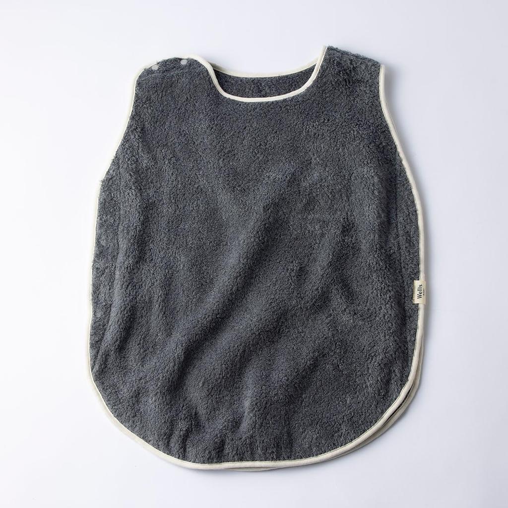 Wellis BABY ALL in Box Gray (Includes Swaddle, Small Bib, Large Bib, Sleeper, Mommy Towel, Daddy Towel, Sweat Pad, and Baby Carrier Cover in Gray)