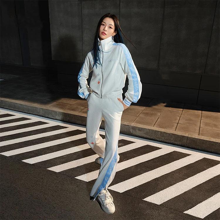 Li Ning Куртки Женские Слоновая кость Лацкан Умеренный Другие AFDT592-1