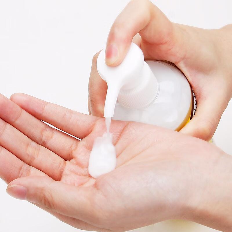 Loshi Japan Увлажняющий уход за кожей с лошадиным маслом