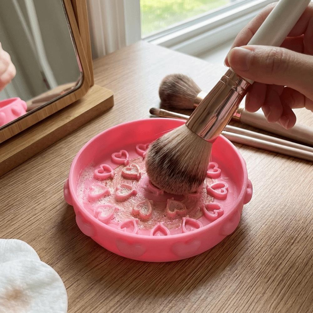 Heart Pattern Makeup Brush Cleaner Bowl Portable Brush Cleaning Tool Beauty Tools
