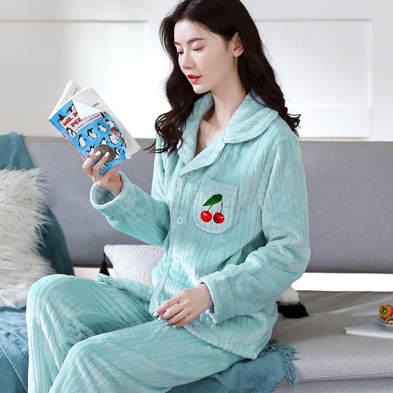 Women's Pajamas Set Warm Cartoon Leisure Women's Pajamas Set I Am Homewear Set