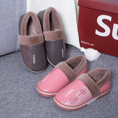 Новые осенние и зимние сумки с теплыми хлопковыми тапочками для домашних пар, утолщенная водонепроницаемая и нескользящая плюшевая кожаная хлопковая обувь
