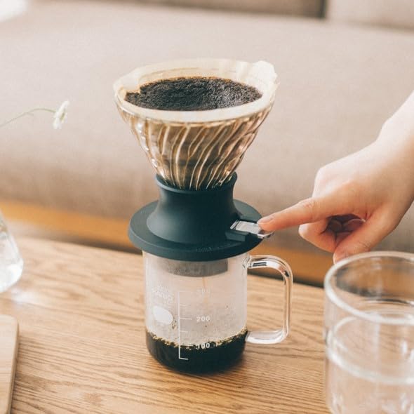 HARIO Immersion Easy to Brew с одним нажатием 200 мл Сделано в Идеальный подарок Дриппер, Переключатель, Вместимость, Черный, Япония, (SSD-200-B)