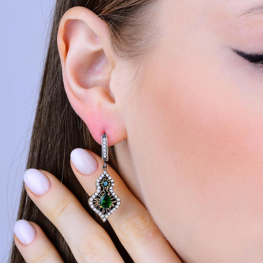 Минималистичный комплект ювелирных изделий из стерлингового серебра 925 пробы с изумрудными камнями, элегантное ожерелье, серьги, кольцо в османском стиле - уникальный подарок для женщины