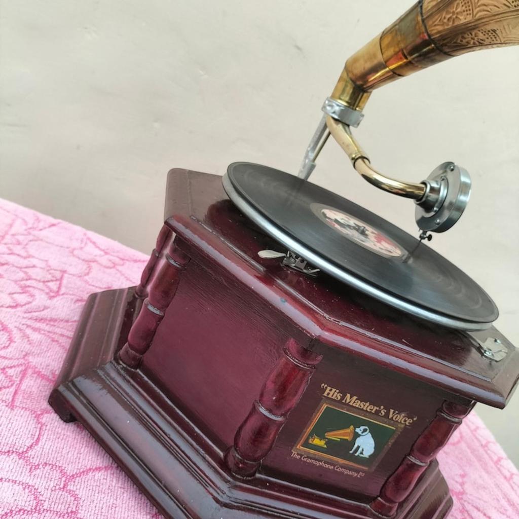 Vintage Charm Embodied: Handmade Embroidered HMV Gramophone Record Player Phonograph
