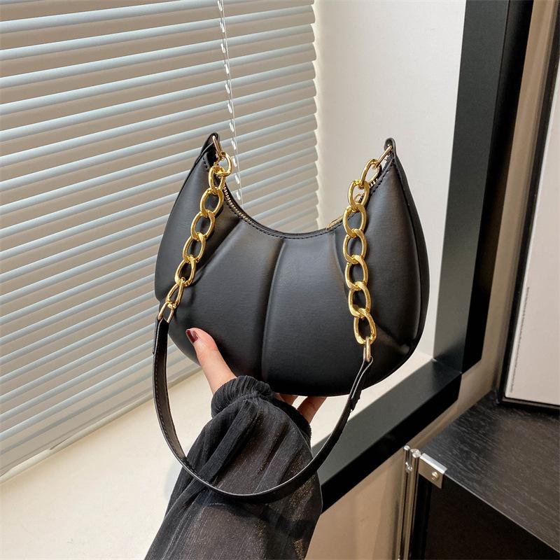 Trendy New Spring and Summer Versatile Niche Design High-quality Texture Popular Underarm Crossbody Bag