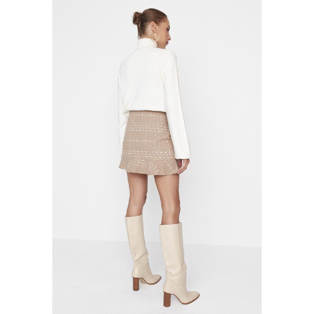 Burgundy Buttoned Tweed Fabric Mini Woven Skirt With Flounce Hem Twoaw22et0155