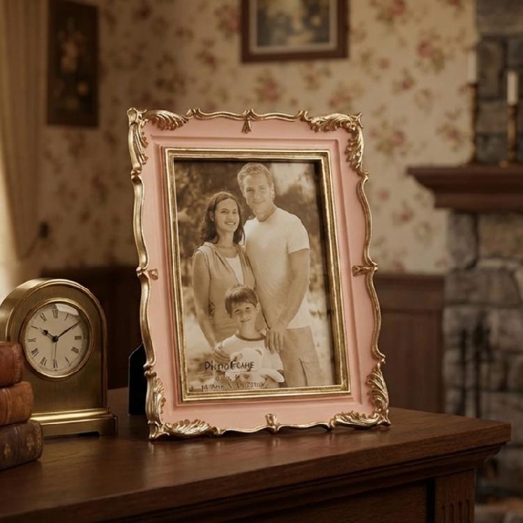 Antique Resin Art Golden Trim Photo Frame With Intricate Carved Pattern Tabletop Decors Picture Frame For Home Aesthetic