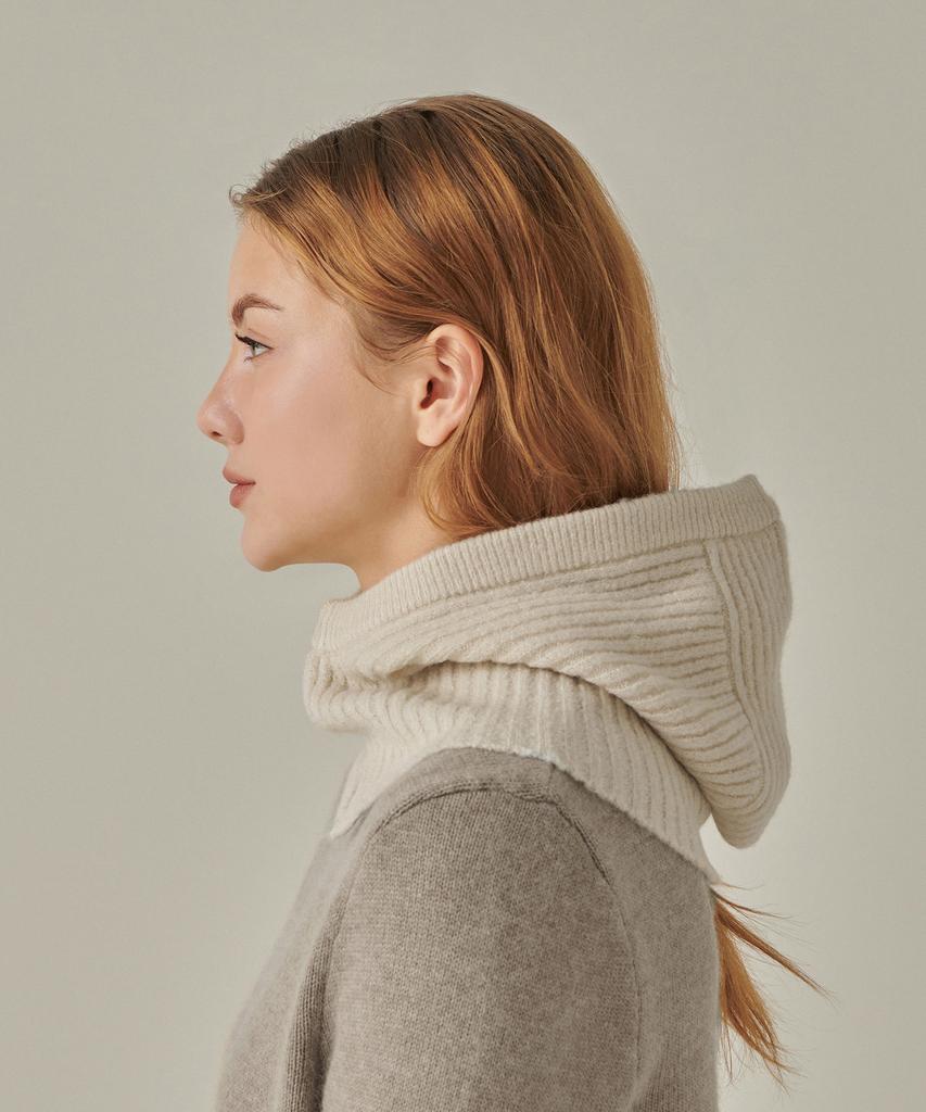 MUSINSA STANDARD WOMAN Женская мягкая балаклава из буклированной вязки [Кремовый]