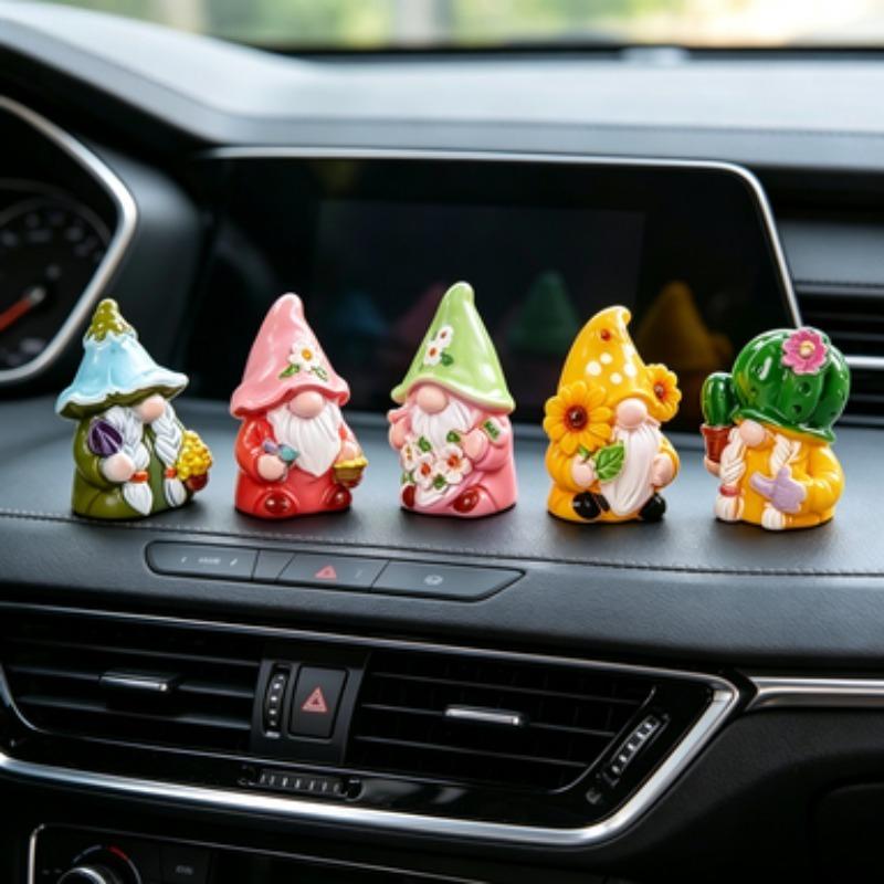 Mini 6Pcs Gnome Figurines Resin Crafts Micro Landscape Ornaments Car Desktop Lawn Decor Elf Bonsai DIY Christmas Decorations
