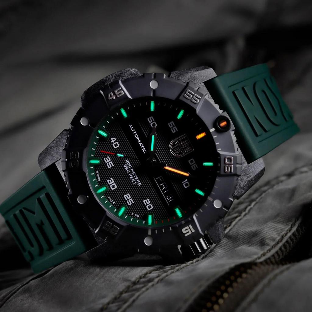 Luminox Военные часы для дайвинга Master Carbon SEAL Automatic 45 мм XS.3877