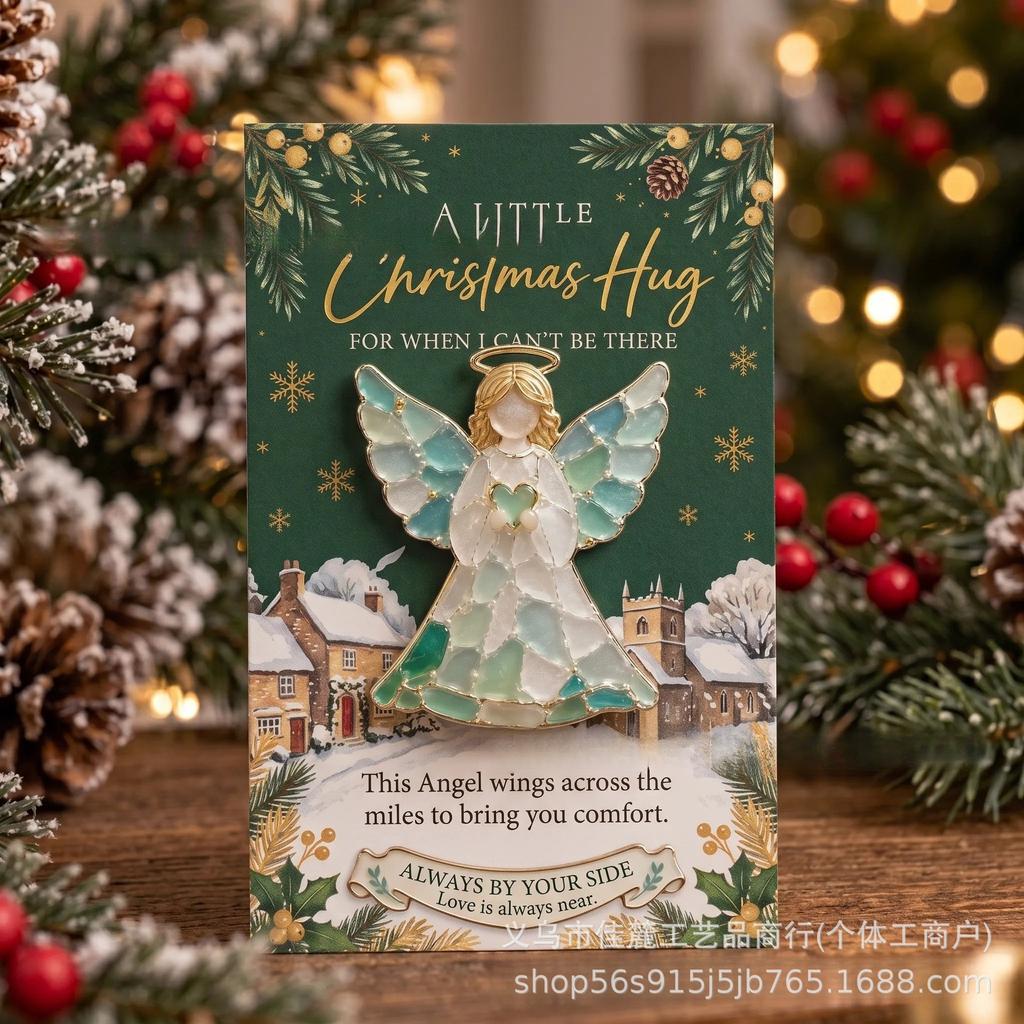 Portable Keepsake Card With A Detachable Christmas Hug Card