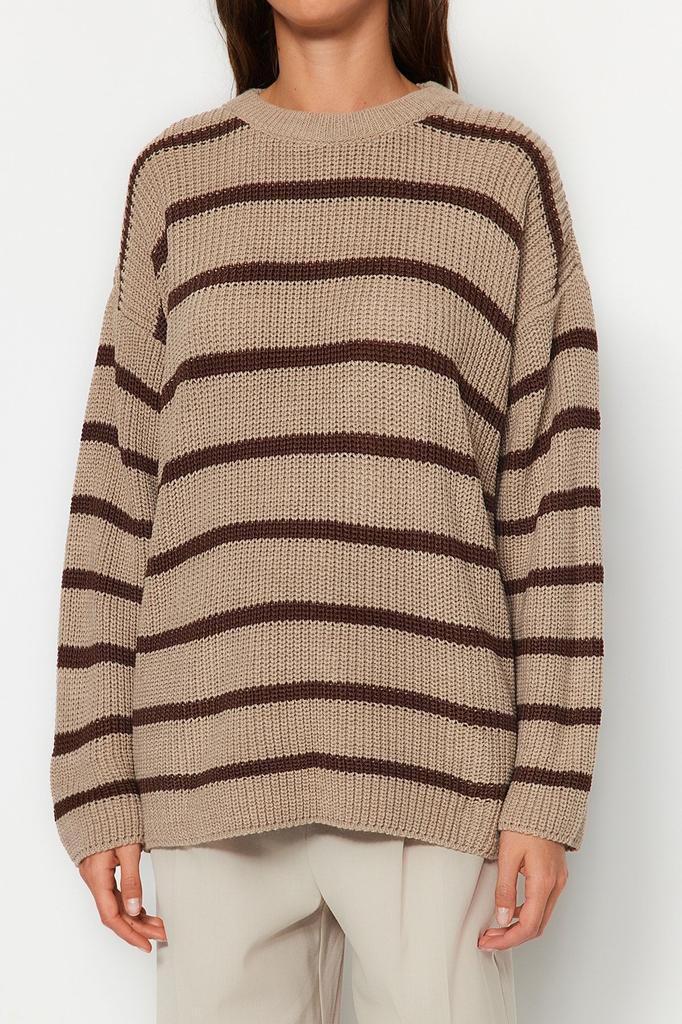 Women's Fashionable Stylish Sweater Black Wide Fit Couple Striped Knitwear Sweater