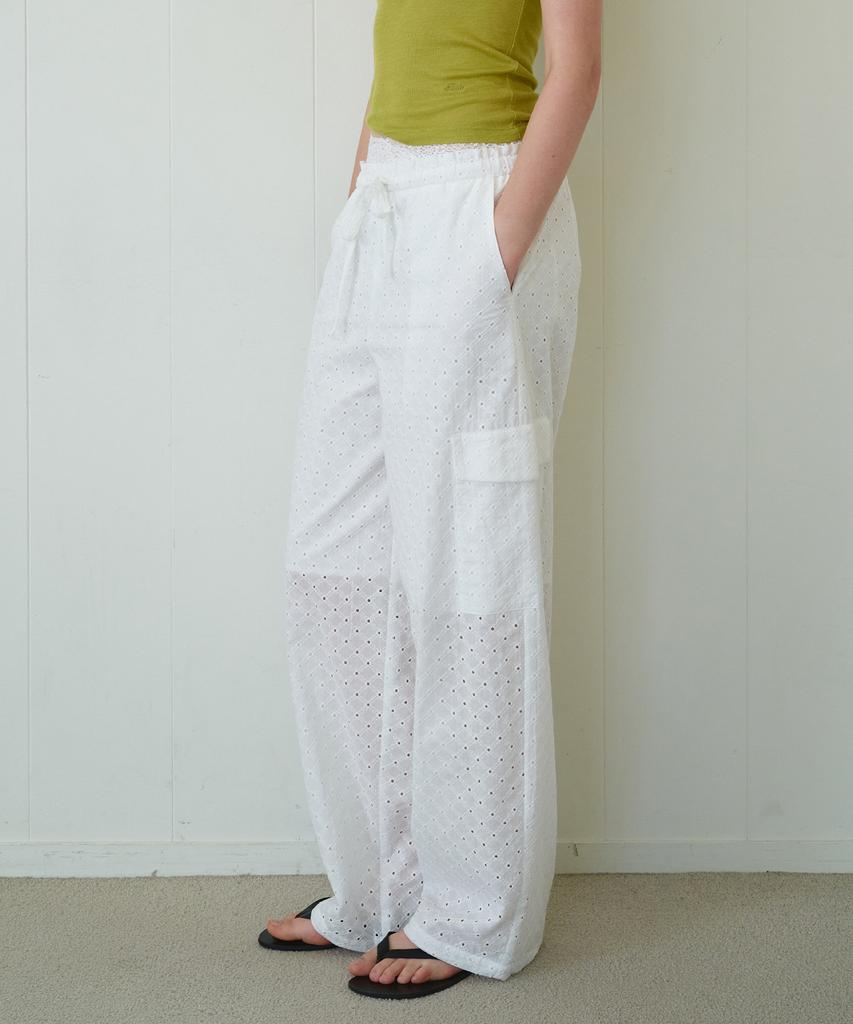 ROLAROLA Punching Cargo Pants White