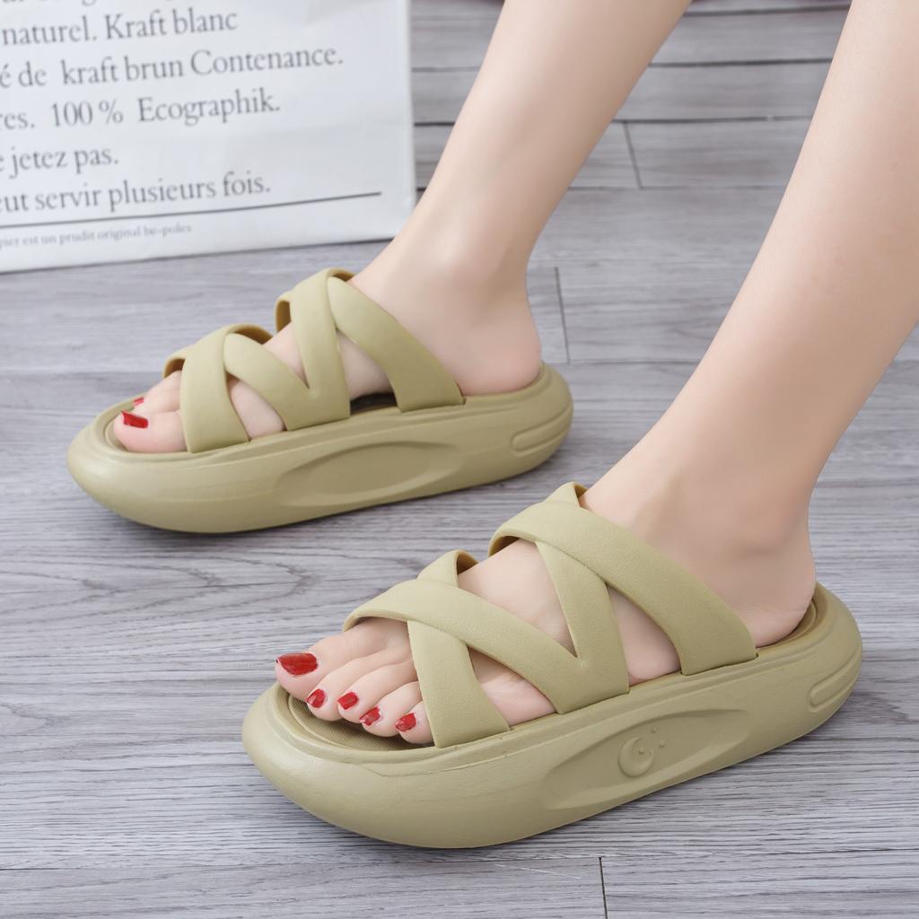 Fashionable Women Thick Sole Non-Slip Indoor Outdoor Beach SlippersFashionable WomenSandals