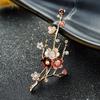 Gold Vintage Elegant Flower Corsage, Versatile Fashion Alloy Diamond Brooch, Women'S Clothes And Accessories